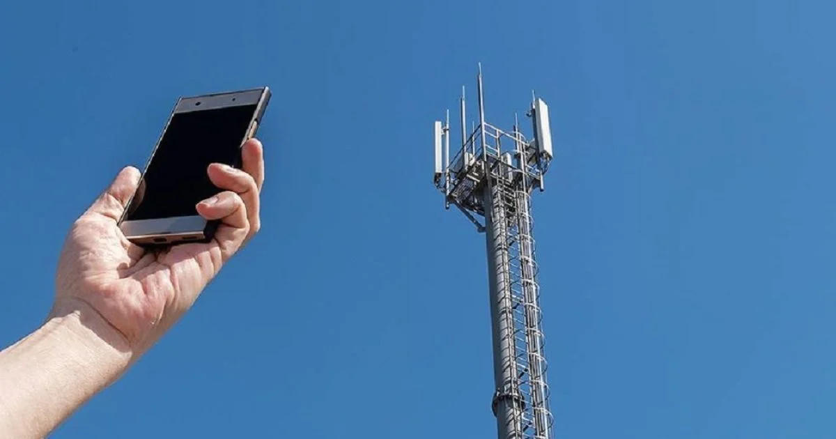 Your Pocket Assistant: Maximizing Mobile Productivity.